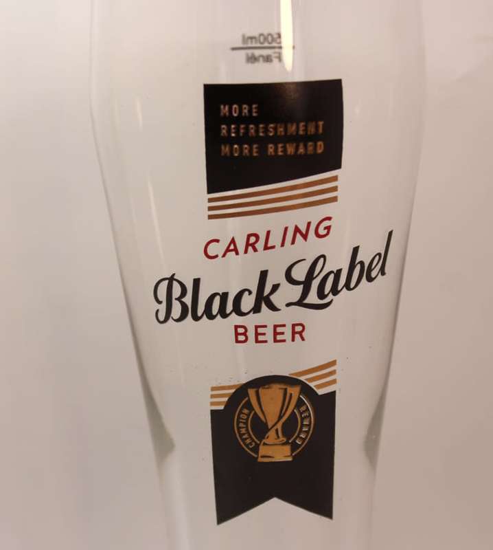 Six Black Label 500ml Draught Beer Glasses in Original Box