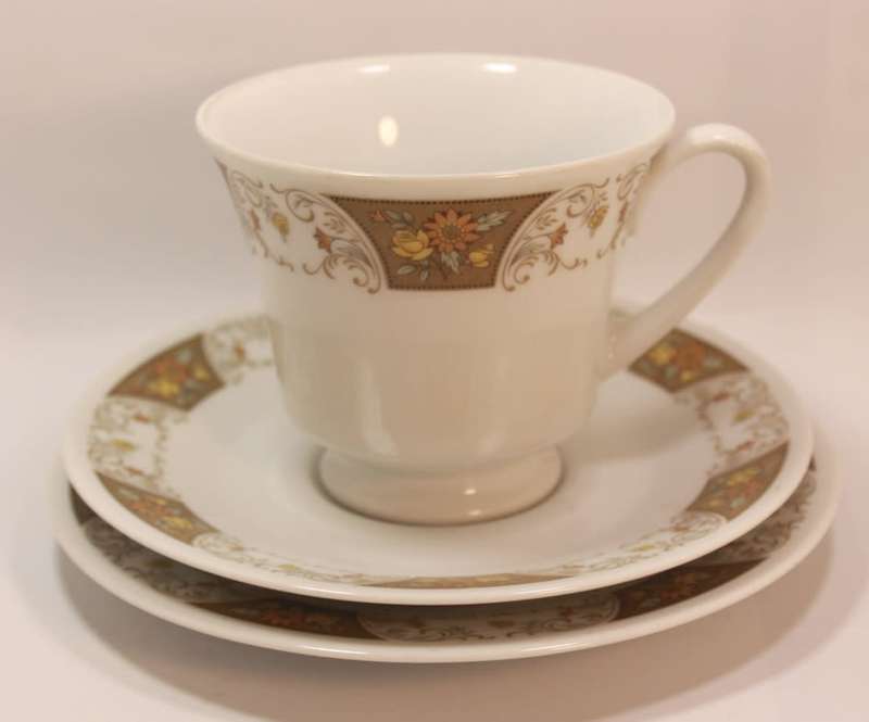 Filigree Pattern 424 Noritake Royal Ceramics White Bone China Tea Service Trio