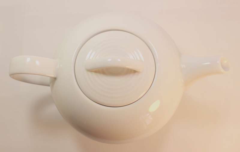 Gordon Ramsay Maze White Teapot, Milk Jug and Sugar Bowl, Stoneware Made in Indonesia