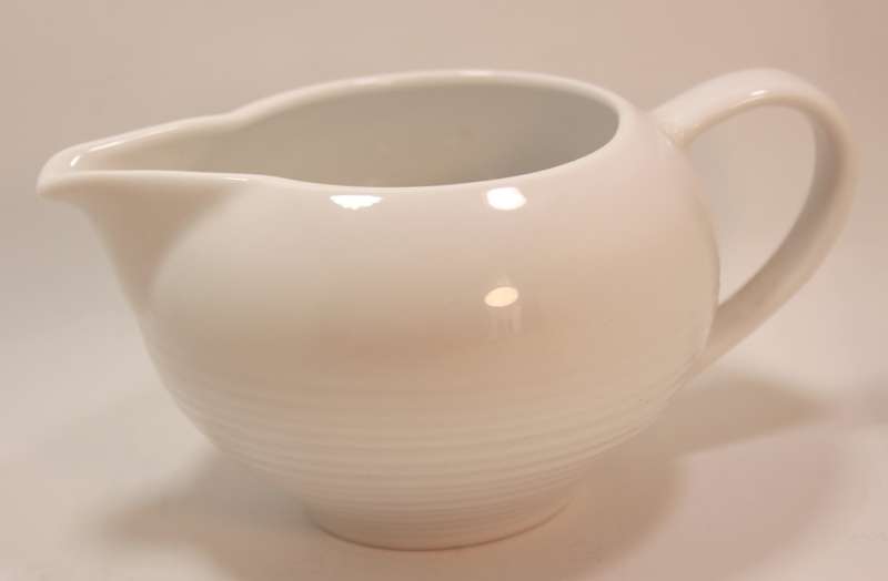 Gordon Ramsay Maze White Milk Jug, Stoneware Made in Indonesi
