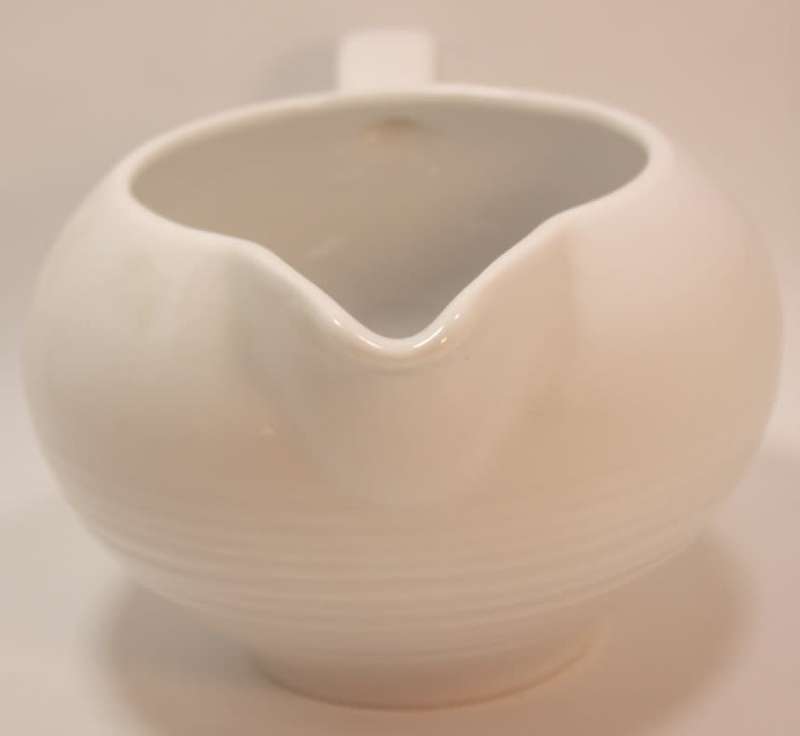 Gordon Ramsay Maze White Milk Jug, Stoneware Made in Indonesi