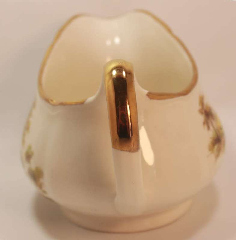 Vintage Alfred Meakin `The Hayride` Gravy Boat