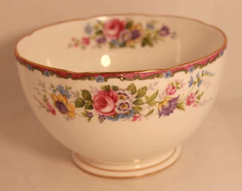 Royal Grafton Bone China Sugar Bowl and Creamer Floral Pattern 6712