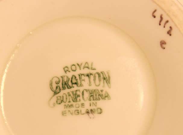 Royal Grafton Bone China Sugar Bowl and Creamer Floral Pattern 6712