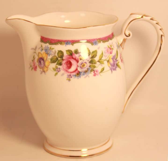 Royal Grafton Bone China Sugar Bowl and Creamer Floral Pattern 6712