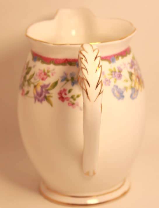 Royal Grafton Bone China Sugar Bowl and Creamer Floral Pattern 6712