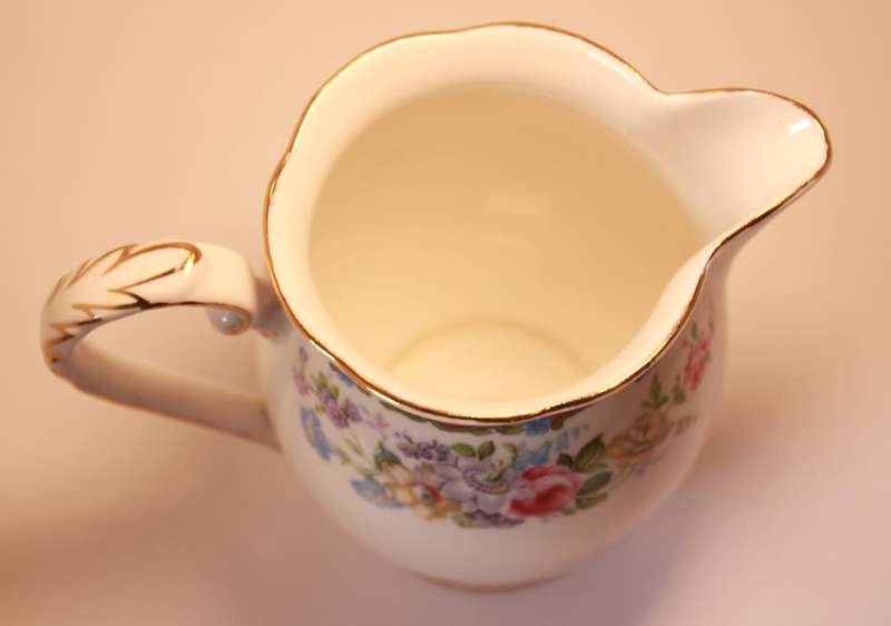 Royal Grafton Bone China Sugar Bowl and Creamer Floral Pattern 6712