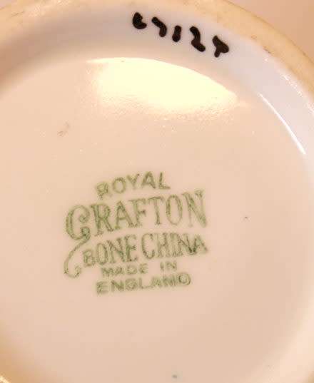 Royal Grafton Bone China Sugar Bowl and Creamer Floral Pattern 6712