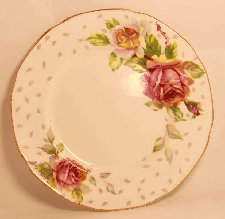 Paragon Golden Emblem (White) Fine Bone China Trio, Tea Cup, Saucer & Sideplate Double Warrant Stamp