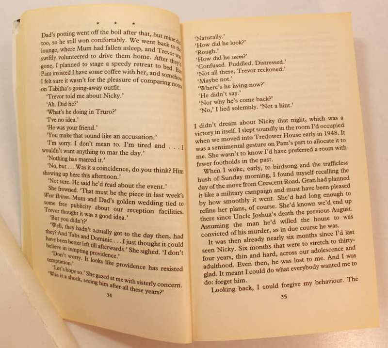 Beyond Recall by Robert Goddard Softcover Book