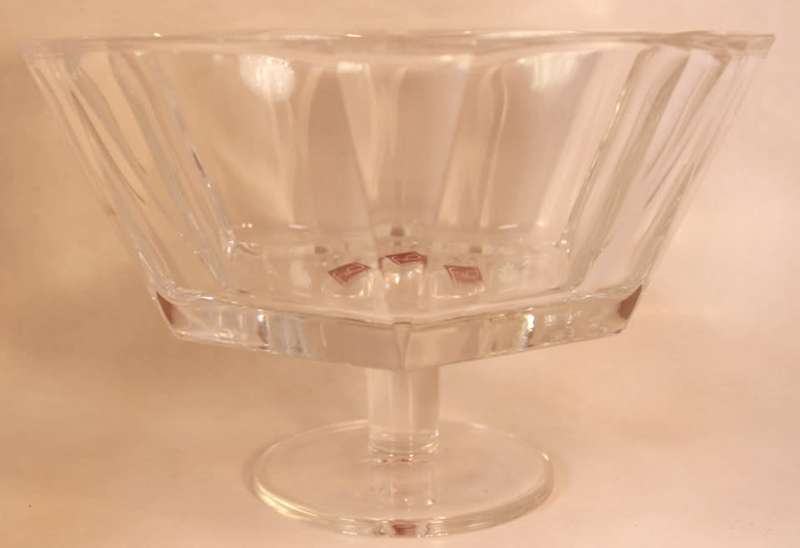F&D by Pasabache Crystal Glass Reflection 24cm Footed Bowl Hexagonal Shape