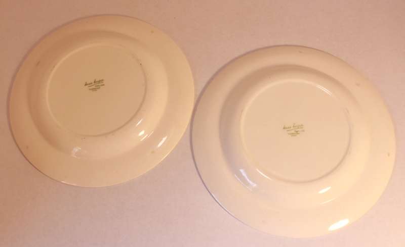 Pair Of Susie Cooper Gardenia E2405 Side Plates 17.0cm