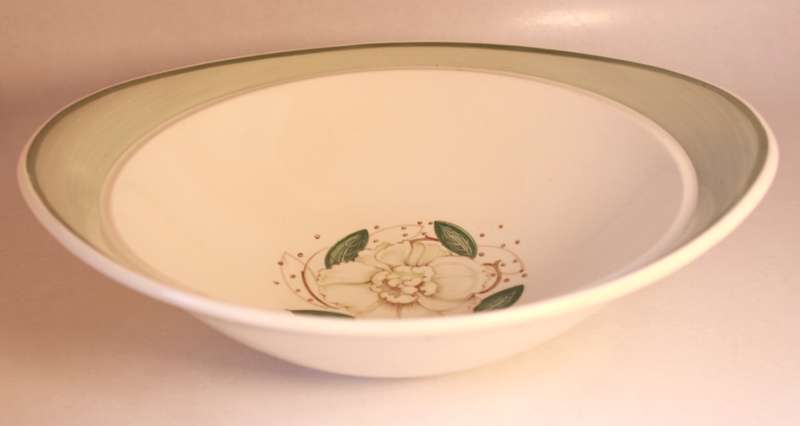 Susie Cooper Gardenia E2405 Lidded Tureen
