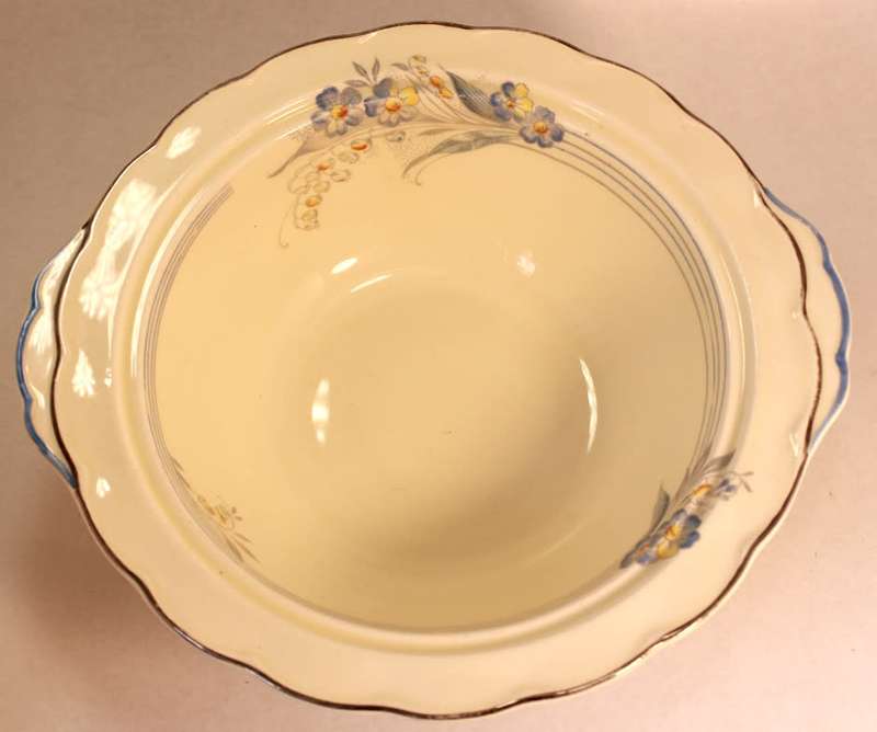 Vintage W H Grindley Cream Petal Lidded Tureen
