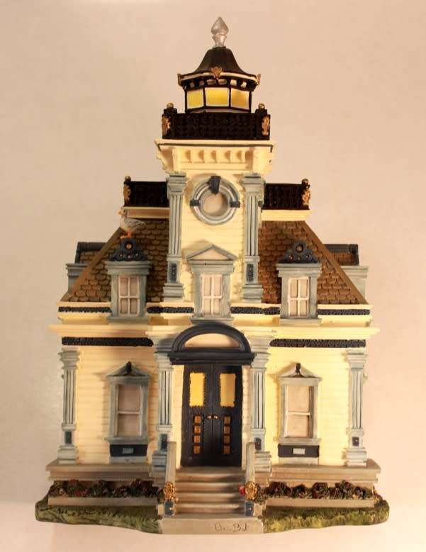 Brian Baker Collection "Fort Tomkins Lighthouse"(#0503) for Train Sets or Christmas Decoration Table