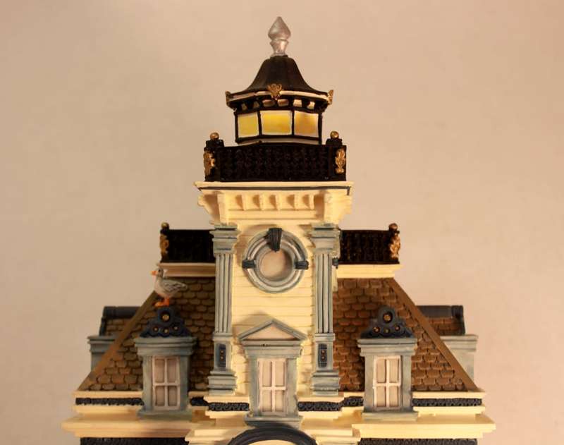 Brian Baker Collection "Fort Tomkins Lighthouse"(#0503) for Train Sets or Christmas Decoration Table