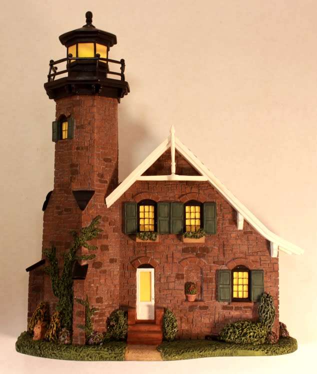 Brian Baker Collection "Great Lakes Lighthouse"(#0504) for Train Sets or Christmas Decoration Table