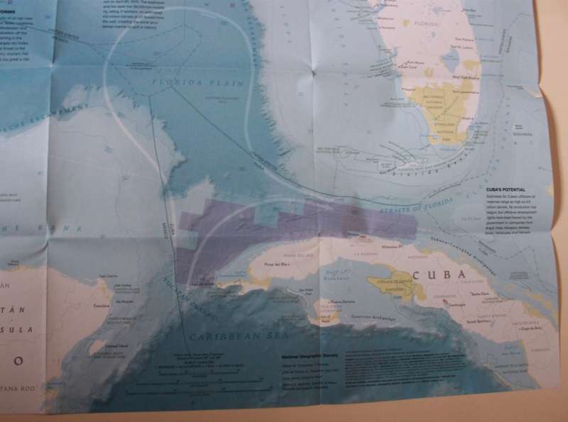 National Geographic Folded Map The Gulf Of Mexico A Geography Of Offshore Oil 2010