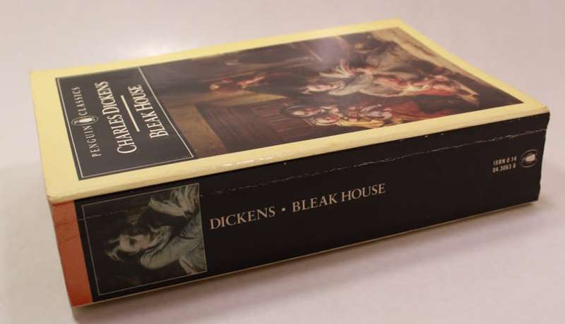 Bleak House by Charles Dickens Penguin Classics Softcover Book