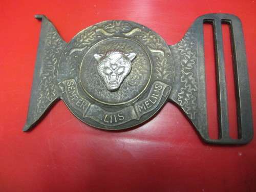 BELT BUCKLE DAMAGED SEE DESCRIPTION THIS IS LAST ONE