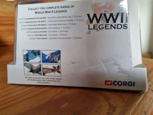 Corgi Aviation North American P-51 Mustang Wwii Legends Aa32211