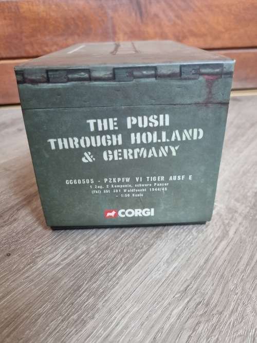 Corgi Military Vehicles CC60505 Henschel Sd.Kfz.181 Tiger Diecast Model