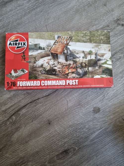 Airfix A03381 1:76 Scale Forward Command Post Dioramas Classic Kit