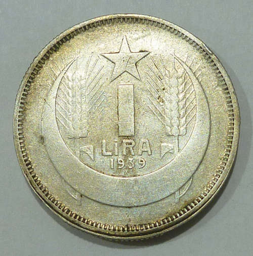 Turkey 1 Lira 1939 / VF+/XF- / Silver .830 / KM#866 / 11,97 grams / 29 mm / mintage 376.000. Scarce.