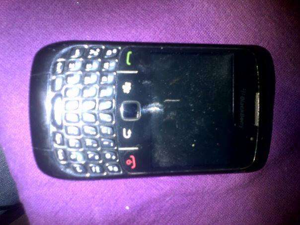 BLACKBERRY CURVE 8520