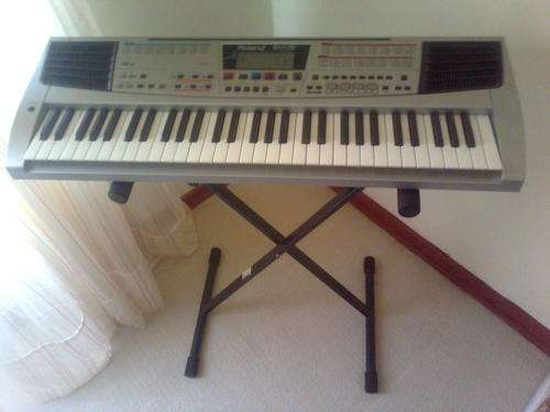 ROLAND EM-15 CREATIVE KEYBOARD WITH STAND