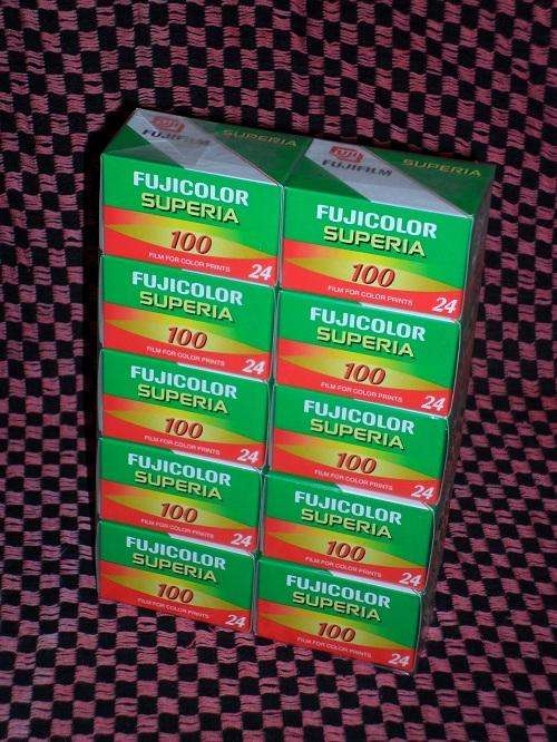 Expired Fujifilm Superia 100 (24exp) ten pack, perfect for Lomography
