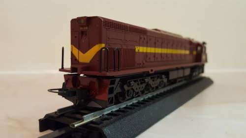 Lima 34 Class SAR Diesel Locomotive. (In Original Box)
