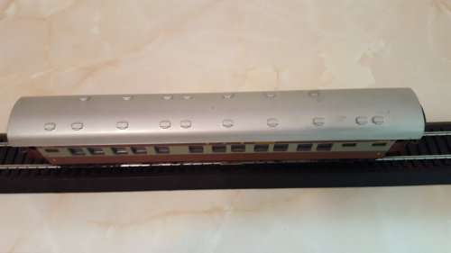 LIMA Trans Karoo 1st Class Coach. (In Original Box)