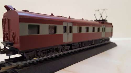 Lima SAR Suburban 3rd Class Power Unit. (Re-Boxed)