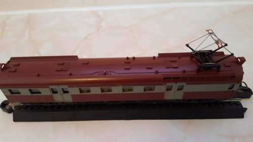 Lima SAR Suburban 3rd Class Power Unit. (Re-Boxed)