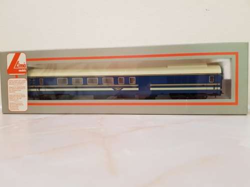 Lima Blue Train Composite Coach. (Original Box)
