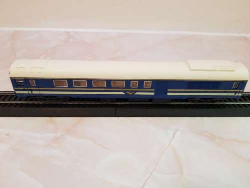 Lima Blue Train Composite Coach. (Original Box)