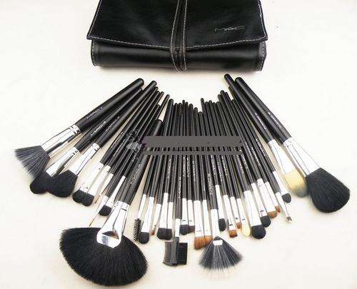 MAC 32pcs Makeup Brush Set