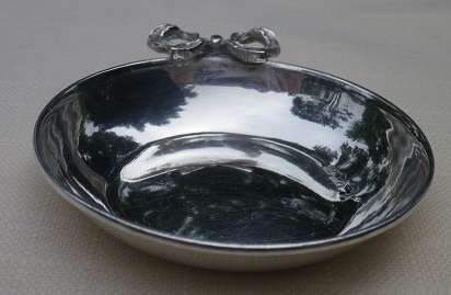 Charming very little vintage hallmarked Sterling silver dish/open salt with pretty ornate bow