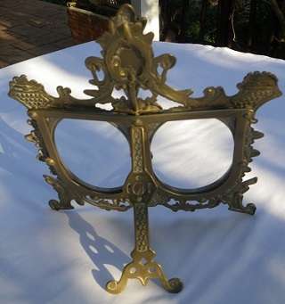 MAGNIFICENT ORNATE ART NOUVEAU-STYLE VINTAGE SOLID BRASS DOUBLE PICTURE FRAME. 24cm x 27cm