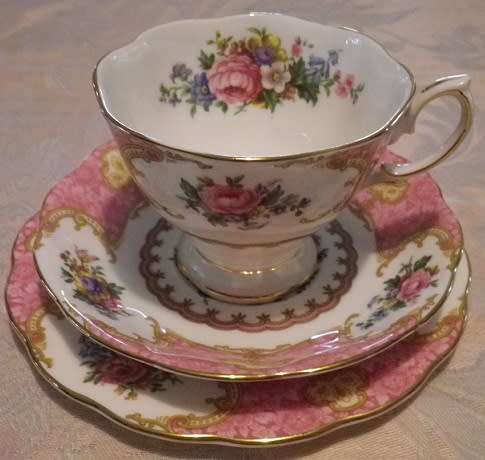 Exquisite rare ROYAL ALBERT "LADY CARLYLE"  trio. Excellent condition.