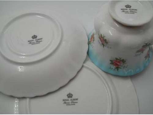 Exquisite unusual ROYAL ALBERT trio. Excellent condition.