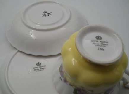 Gorgeous Unusual ROYAL ALBERT Bone China Trio. No 4361 Very Good CONDITION. Gorgeous yellow