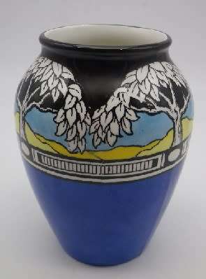 Stunning ART DECO VASE.1930s Burleigh ware, Burgess & Leigh, Burslem England. 77/3961 Hand painted.