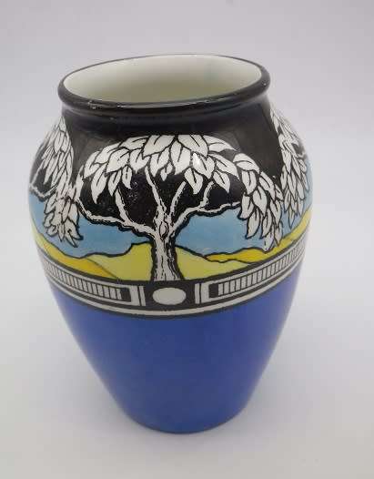 Stunning ART DECO VASE.1930s Burleigh ware, Burgess & Leigh, Burslem England. 77/3961 Hand painted.