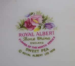 FOR RICKLEE ONLY PLEAS!! ROYAL ALBERT FLOWER OF THE MONTH SERIES. APRIL "SWEET PEA'