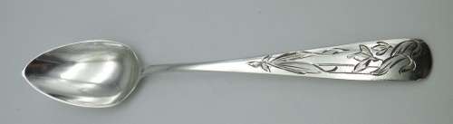 Vintage BRIGHT CUT 800 Silver teaspoons. Continental 49grms. 13 cm long