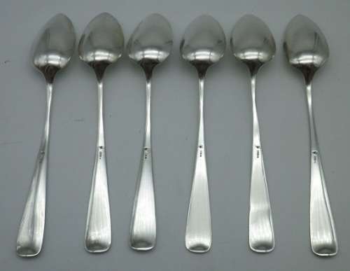 Vintage BRIGHT CUT 800 Silver teaspoons. Continental 49grms. 13 cm long