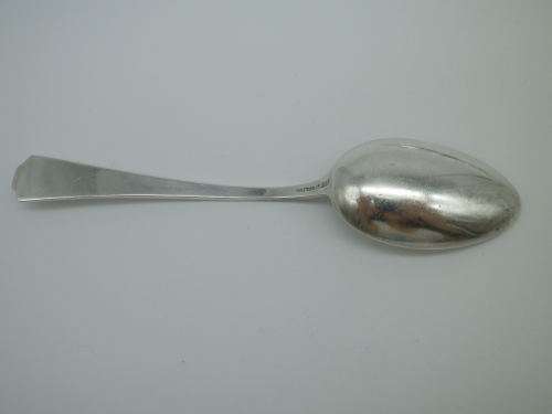 SIX ANTIQUE STERLING SILVER TEASPOONS BIRKS, CANADA  Pattern: `Fairfax` 114 grms