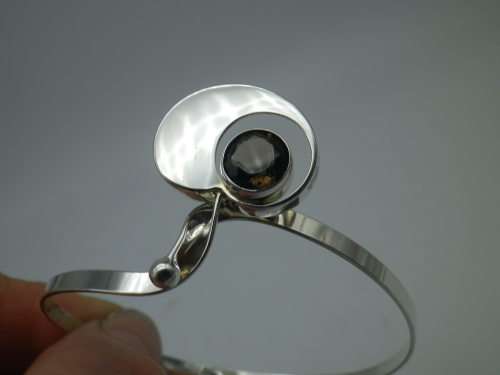 STERLING SILVER & Champagne TOPAZ BANGLE KULTASEPPA SALOVAARA TURKU FINLAND 1960s 7,1g
